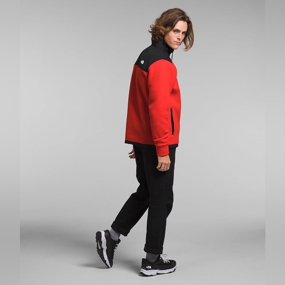 The North Face extreme weather - Picture 3 of 3